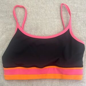 IVL Collective sports bra
Size 10